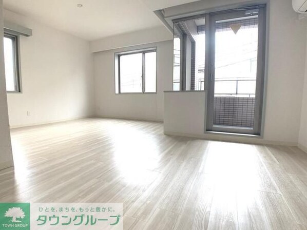 ローレルフラットの物件内観写真